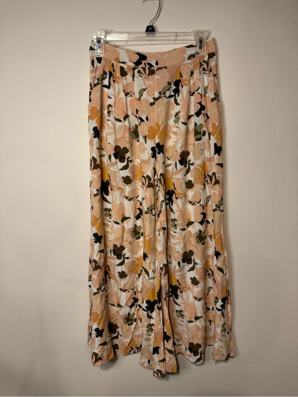 Petal & Pup Lessie Pants in Blush Floral Wide Leg High Waisted Size 0 - Picture 3 of 9